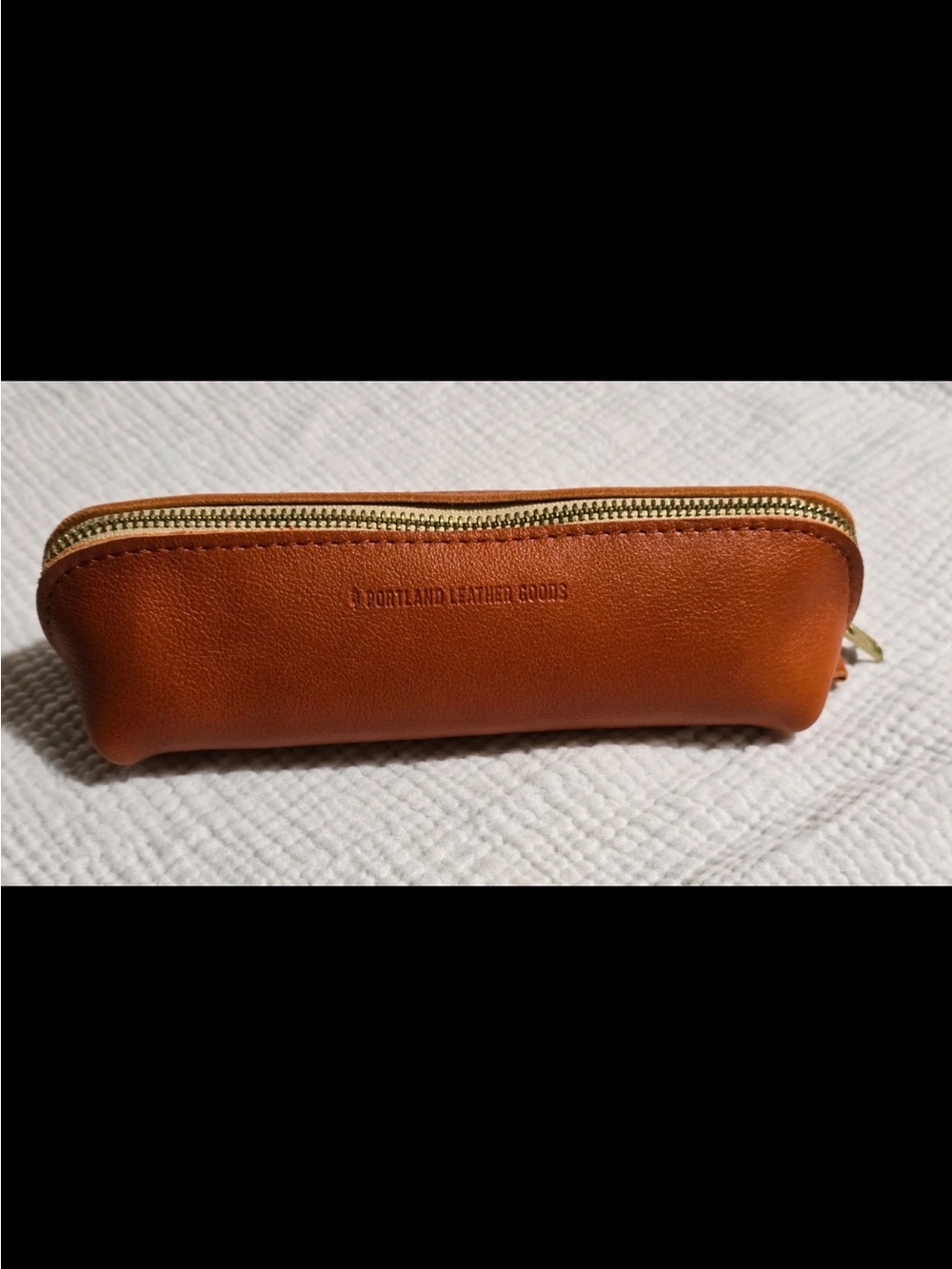 Portland Leather Sidekick color unsure Persimmon or Clownfish EUC